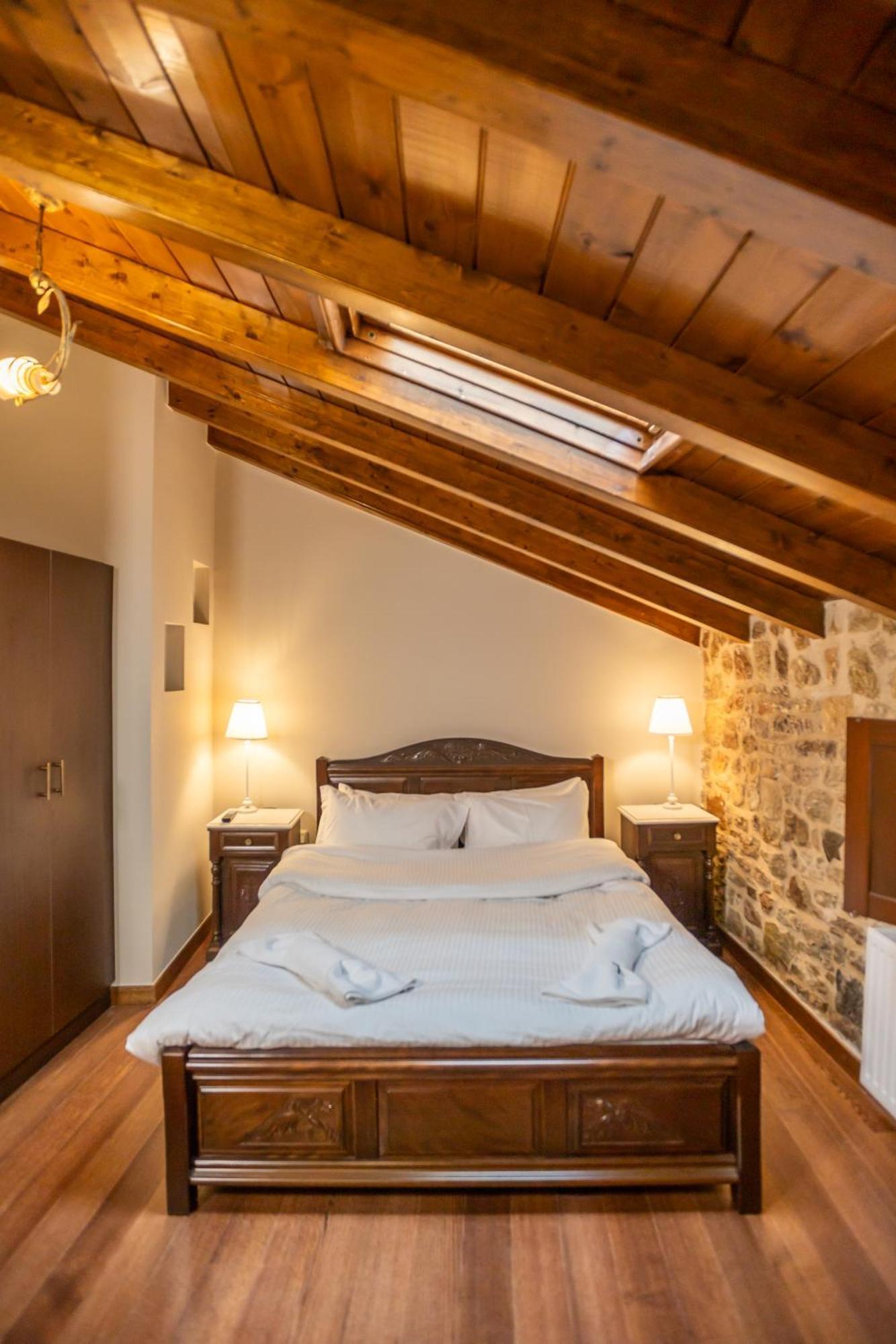 Guesthouse Lousios Dimitsana Eksteriør billede