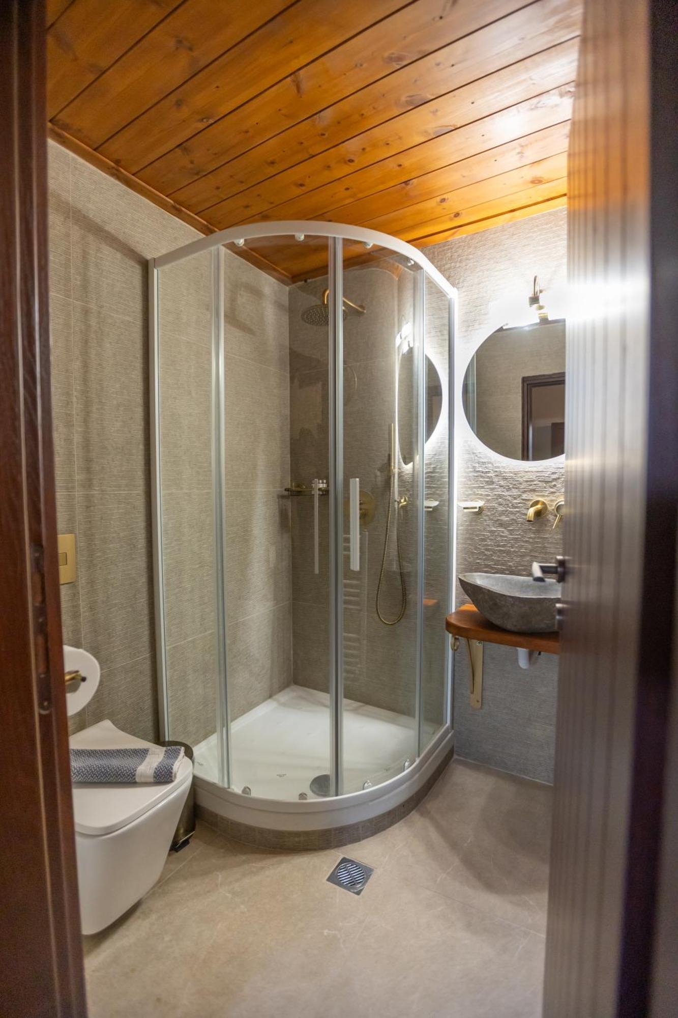 Guesthouse Lousios Dimitsana Eksteriør billede